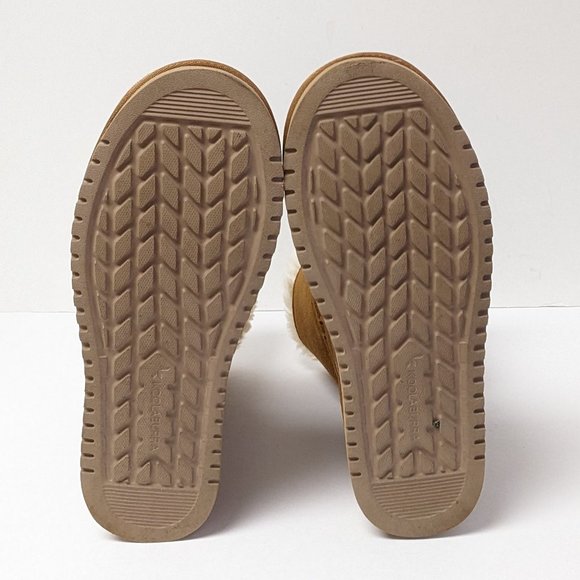 Koolaburra Aribel Short Winter Boots, Chestnut Suede, Women's 7 M - Picture 5 of 6